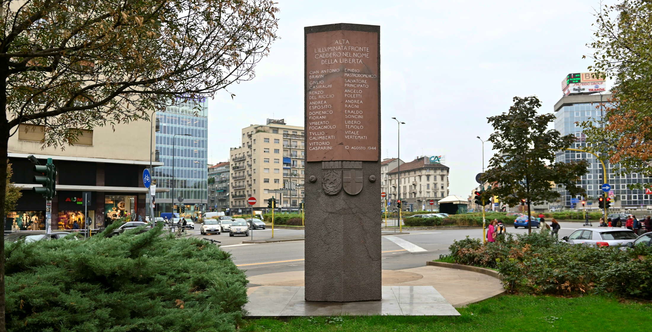 giannino-castiglioni-monumento-ai-martiri-di-piazzale-loreto-002