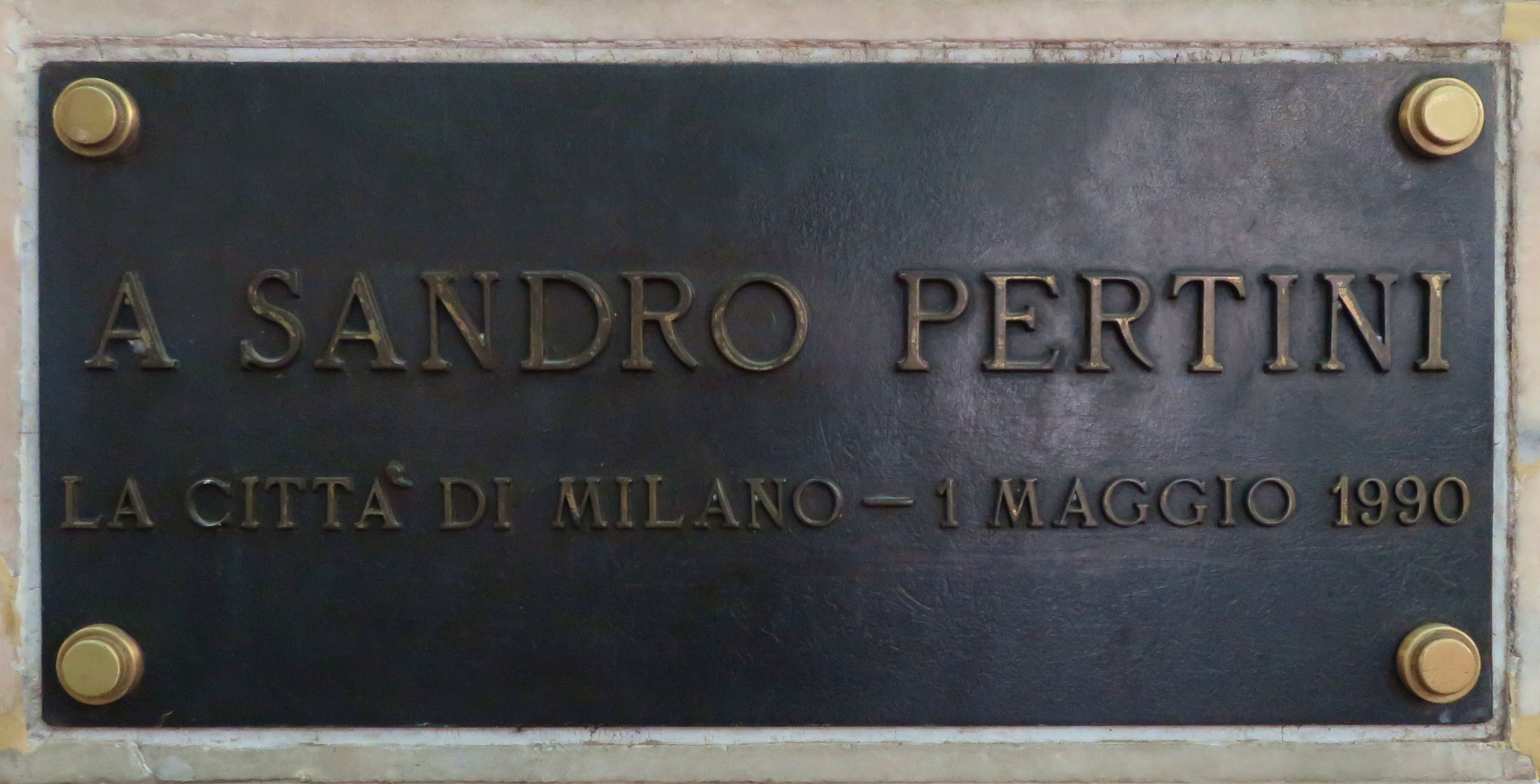 aldo-rossi-monumento-a-sandro-pertini-002