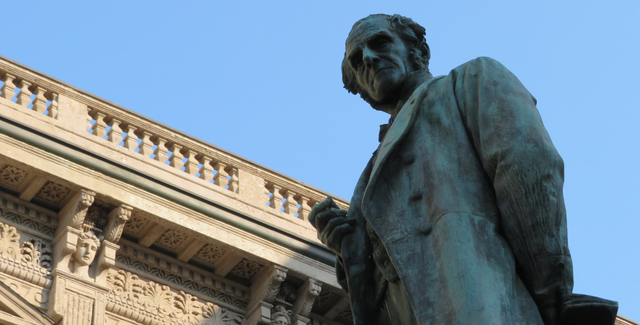 francesco-barzaghi-monumento-ad-alessandro-manzoni-002