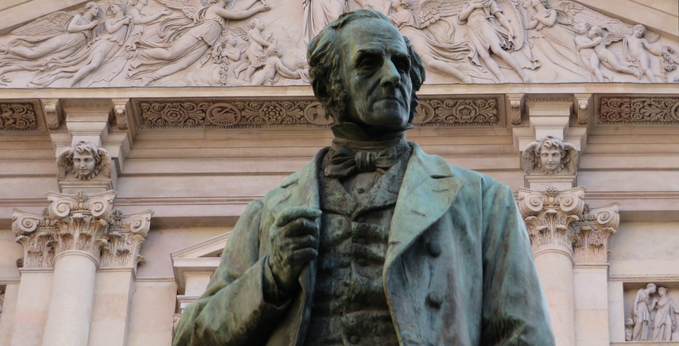 francesco-barzaghi-monumento-ad-alessandro-manzoni-003