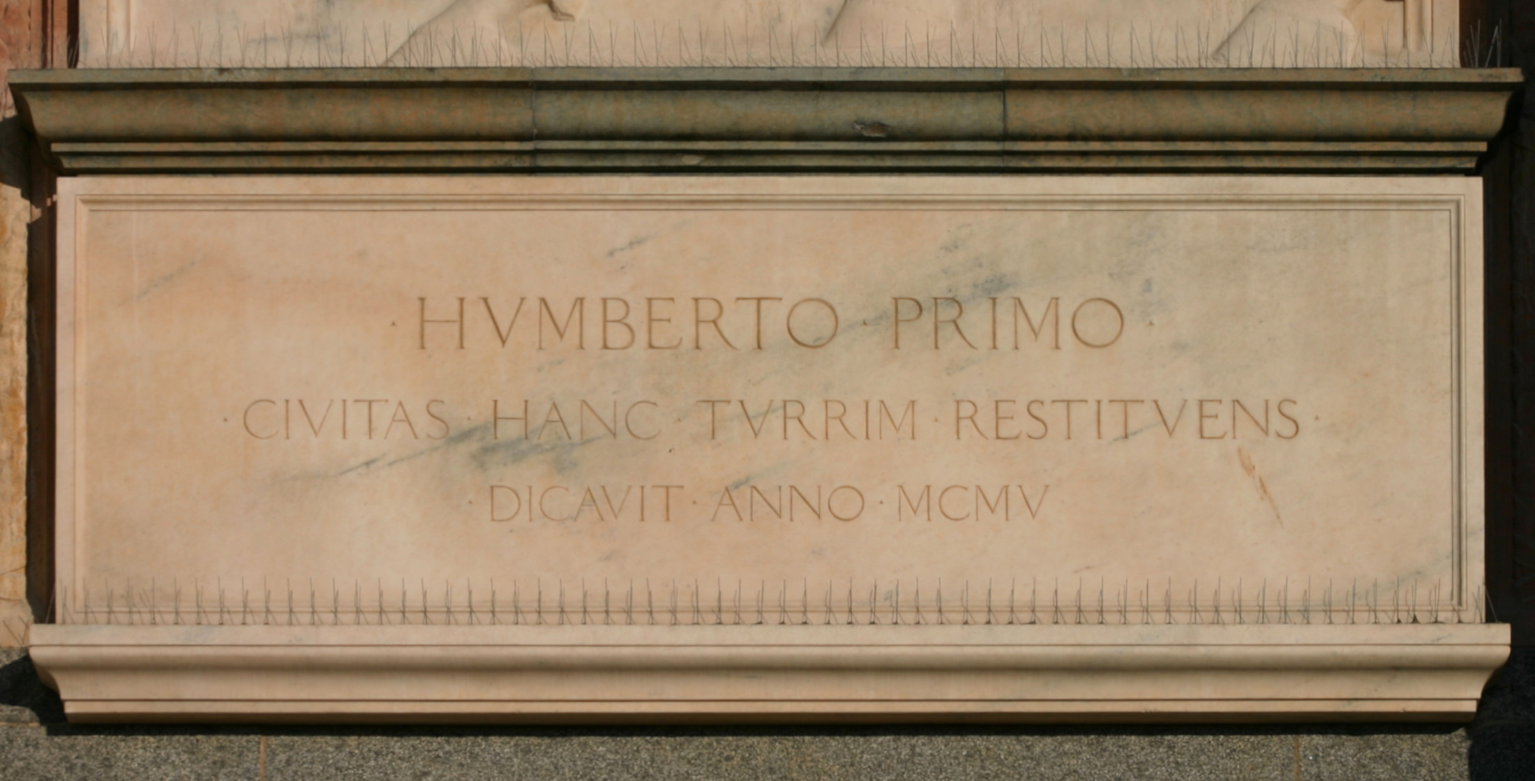 luigi-secchi-bassorilievo-di-umberto-i-004
